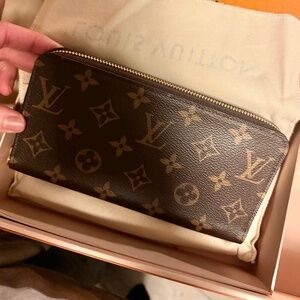 Authentic Louis Vuitton long monogram wallet-brand new
